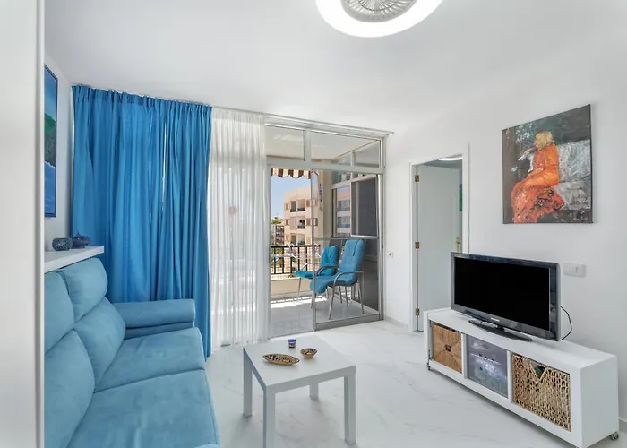 דירה Apto Feliz-los Cristianos Beach, Pool & Center *